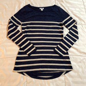 🧡 Old Navy Tunic Long Sleeve Tee Blue White Small